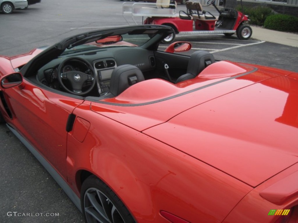 2013 Corvette 427 Convertible Collector Edition - Inferno Orange Metallic / Ebony photo #12