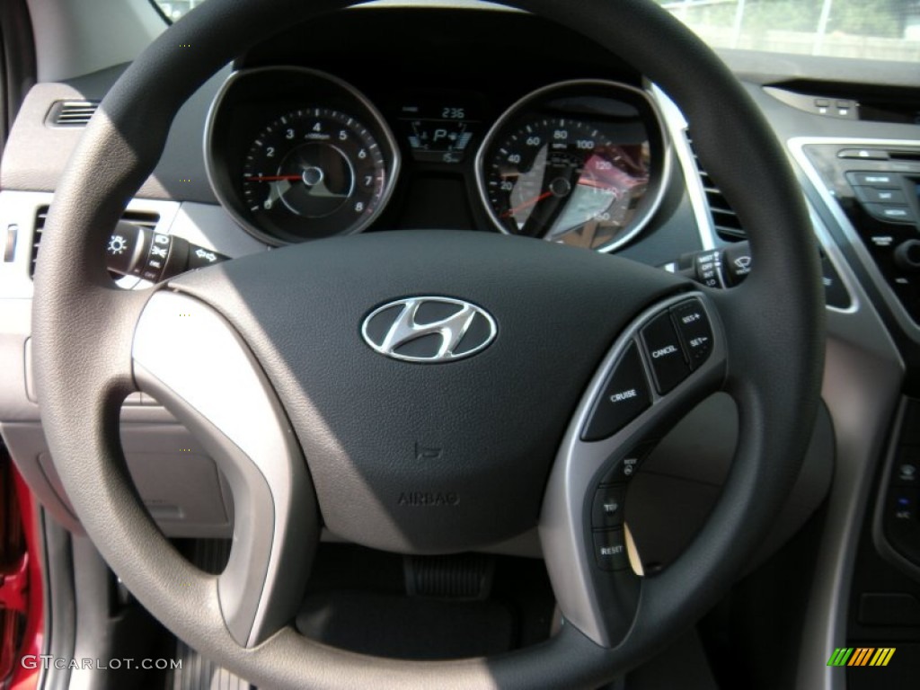 2014 Elantra SE Sedan - Red / Gray photo #29