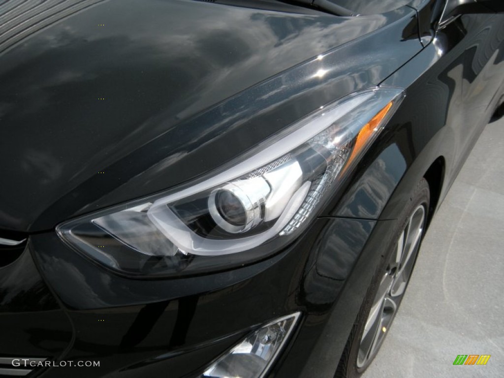 2014 Elantra Limited Sedan - Black / Gray photo #9