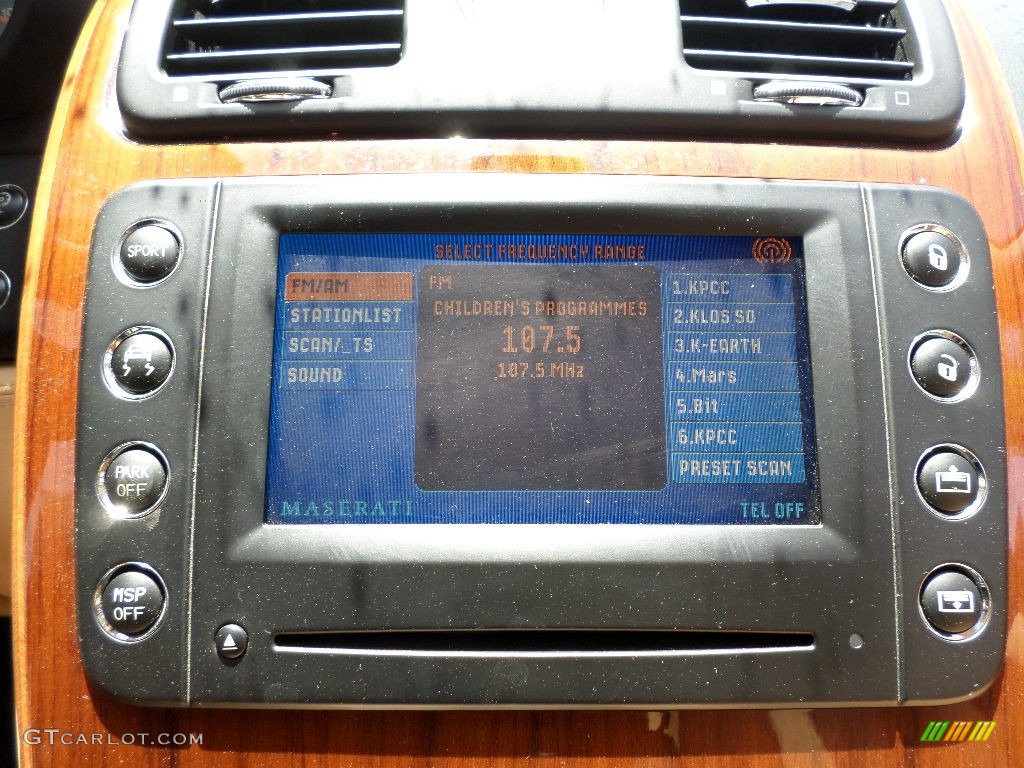 2008 Maserati Quattroporte Executive GT Controls Photo #94598449