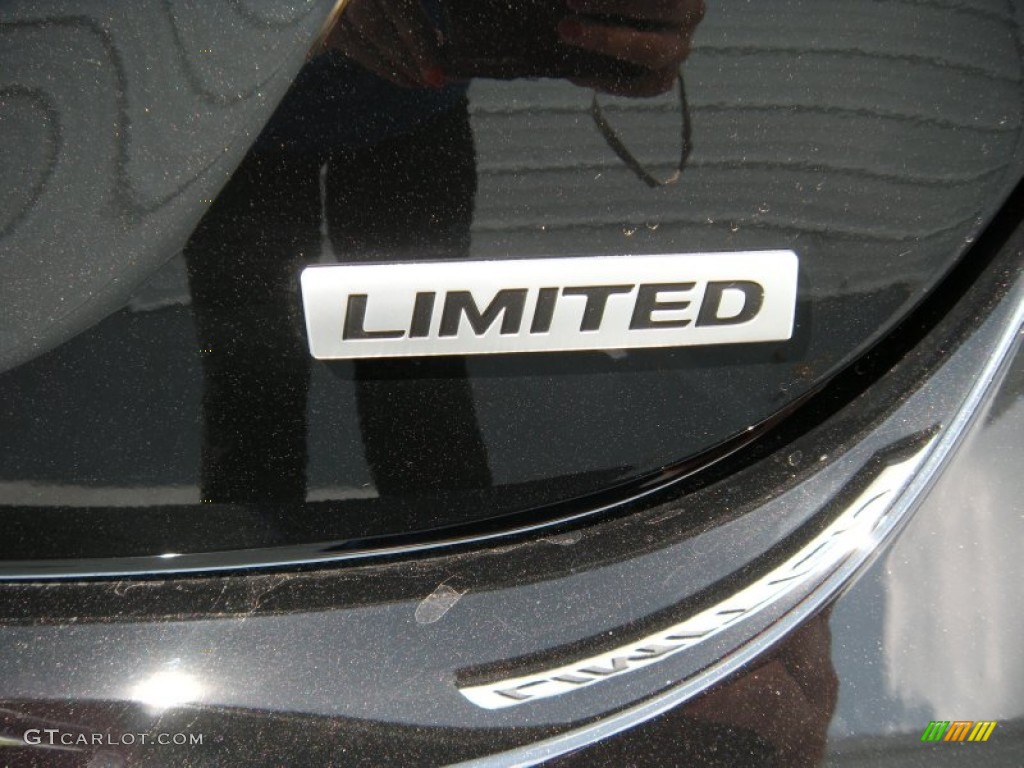 2014 Elantra Limited Sedan - Black / Gray photo #15
