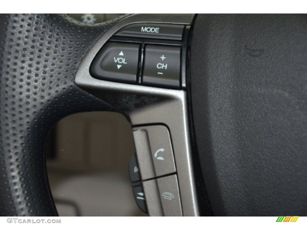 2015 Pilot EX - Modern Steel Metallic / Gray photo #18