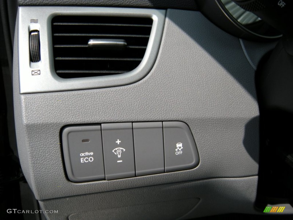 2014 Elantra Limited Sedan - Black / Gray photo #35