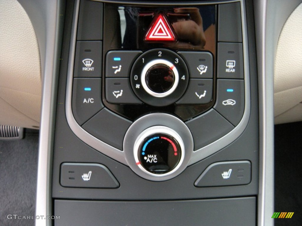 2014 Elantra SE Sedan - Red / Beige photo #27