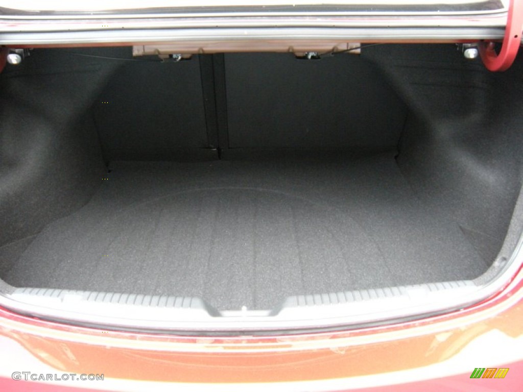2014 Elantra SE Sedan - Red / Beige photo #15