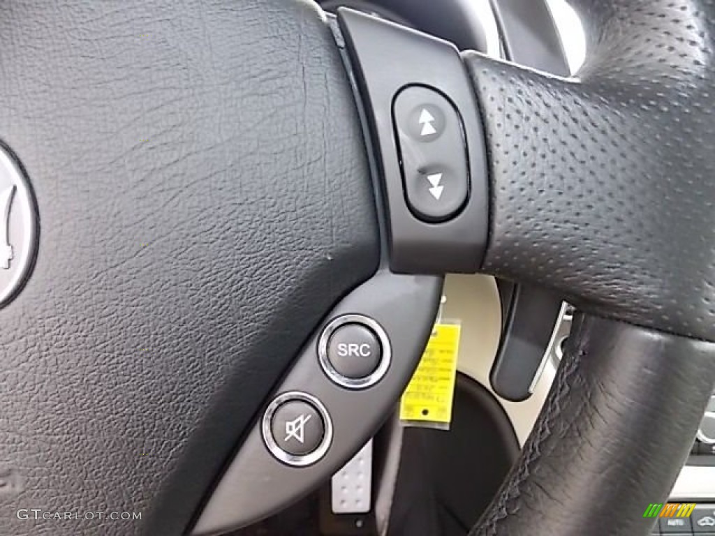 2013 Maserati GranTurismo Sport Coupe Controls Photo #94602814