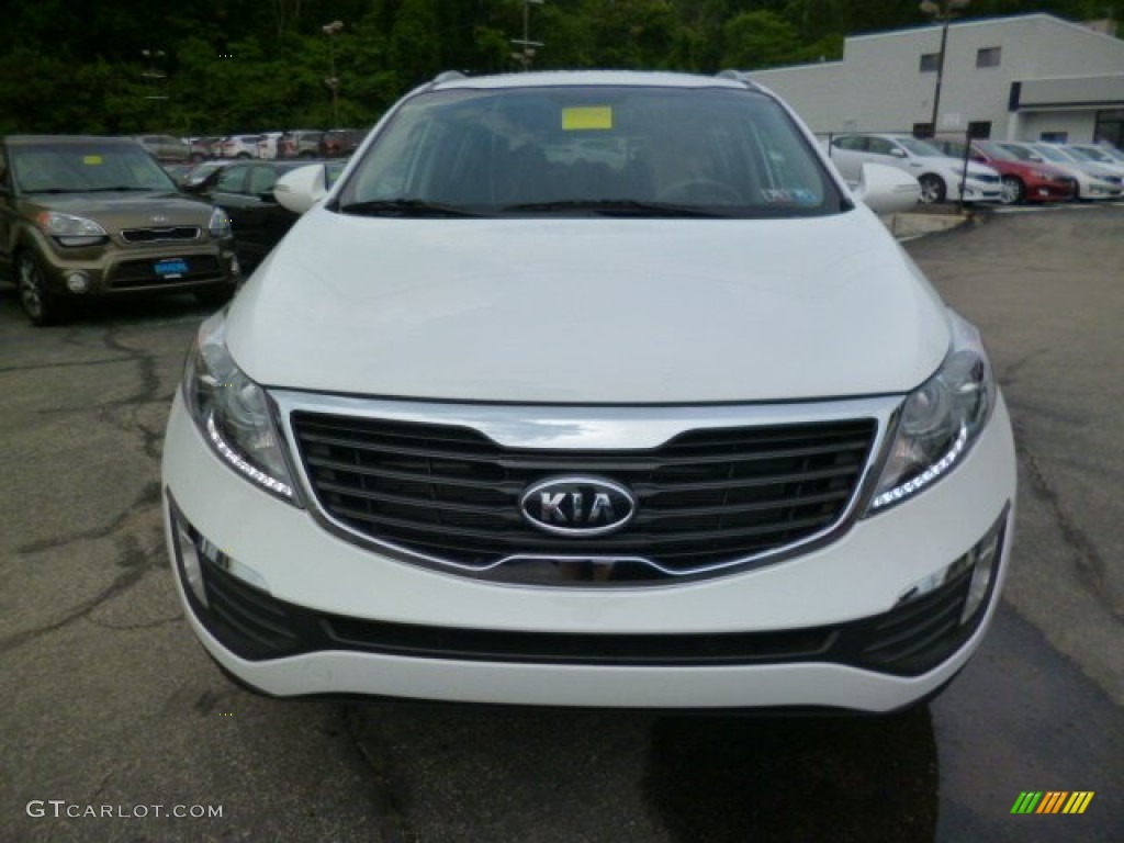 2012 Sportage EX - Clear White / Black photo #2