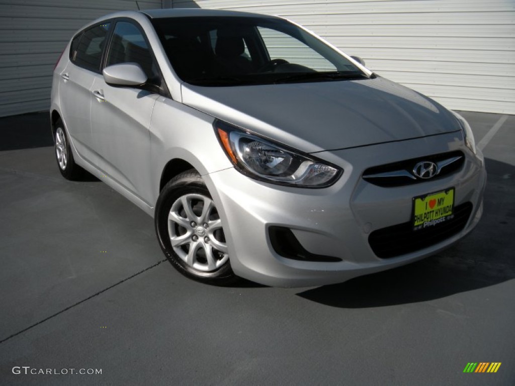 2013 Accent GS 5 Door - Ironman Silver / Black photo #2