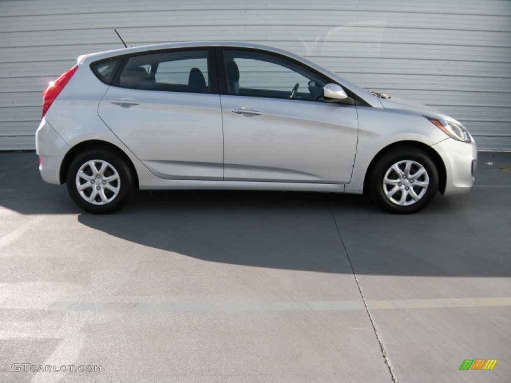 2013 Accent GS 5 Door - Ironman Silver / Black photo #3