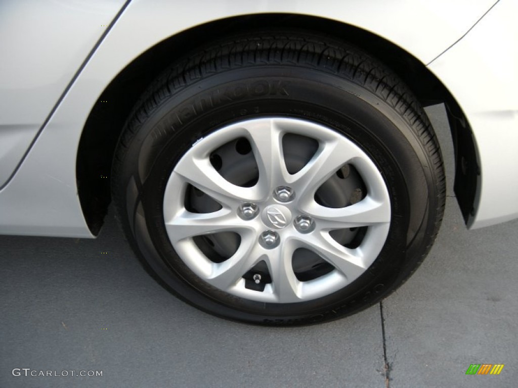 2013 Accent GS 5 Door - Ironman Silver / Black photo #12
