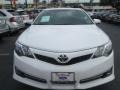 Super White - Camry SE Photo No. 2