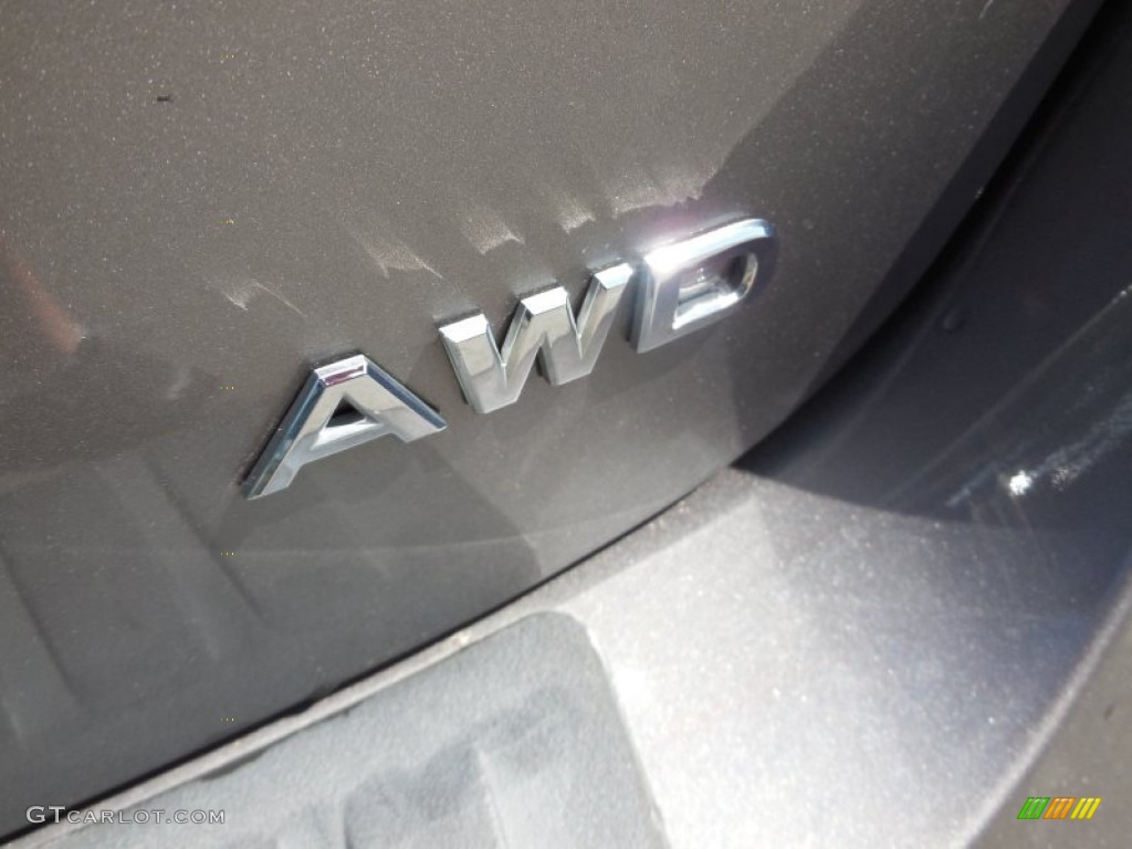 2011 Rogue S AWD - Platinum Graphite / Black photo #9