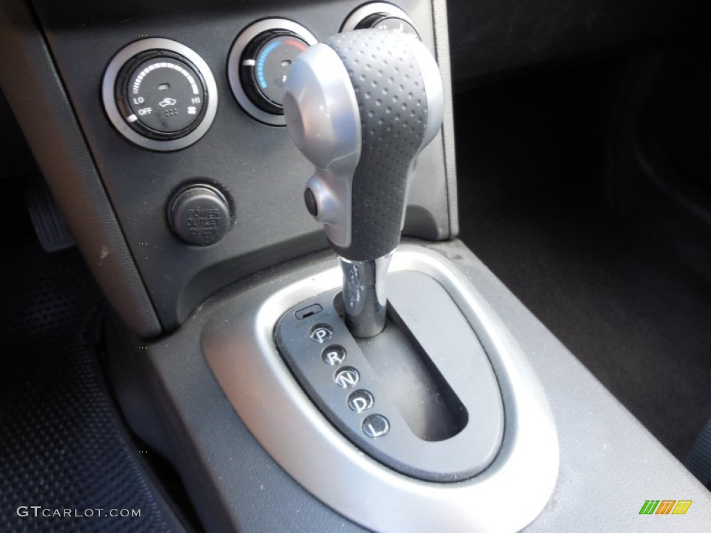 2011 Rogue S AWD - Platinum Graphite / Black photo #21