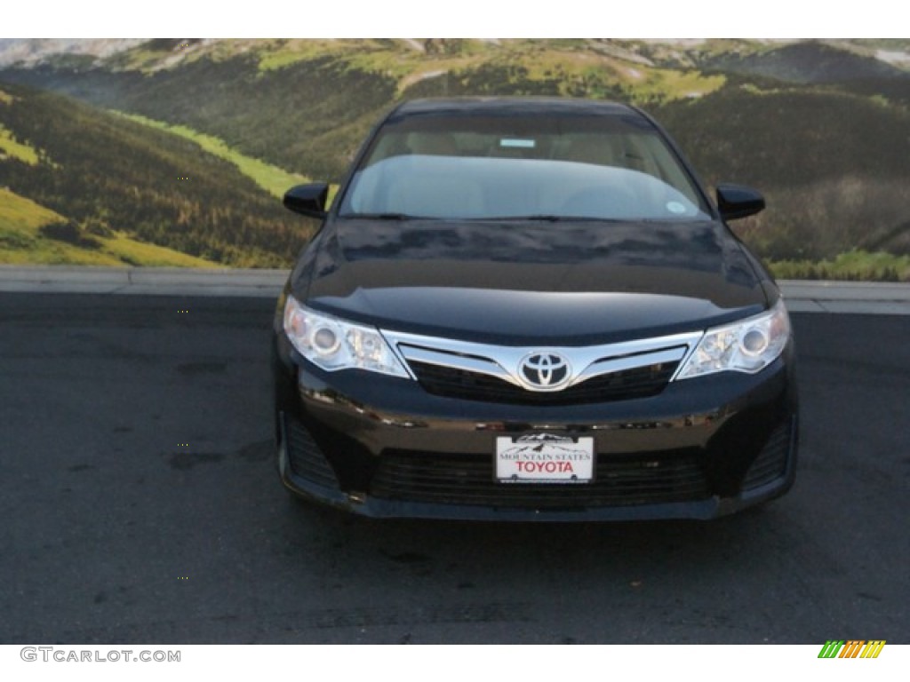 2014 Camry LE - Attitude Black Metallic / Ivory photo #2