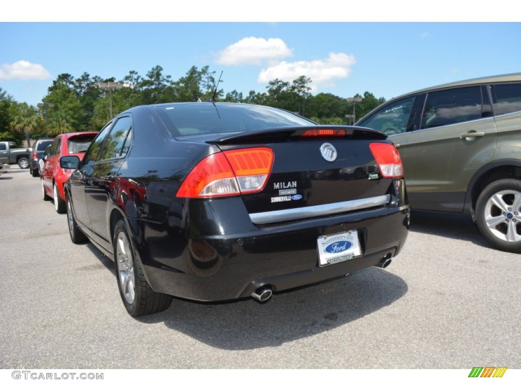 2010 Milan V6 Premier - Tuxedo Black Metallic / Dark Charcoal/Medium Light Stone photo #5