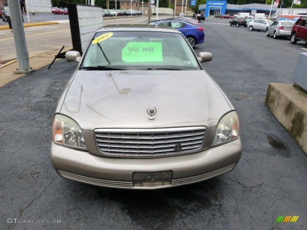 2001 DeVille Sedan - Cashmere / Neutral Shale photo #3
