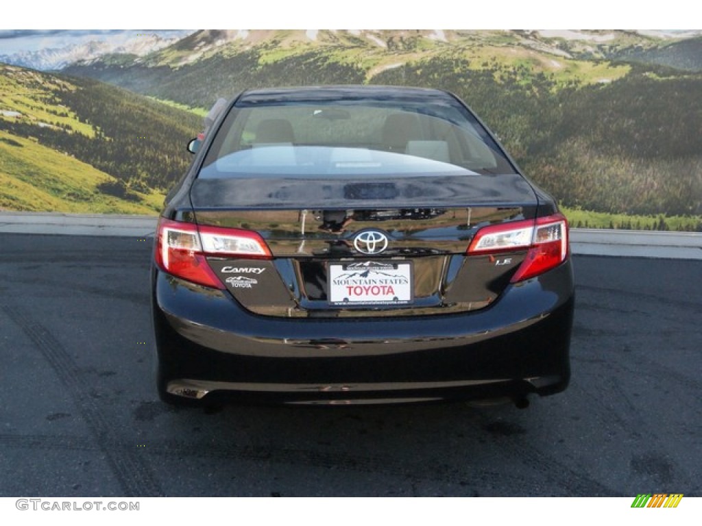 2014 Camry LE - Attitude Black Metallic / Ivory photo #4