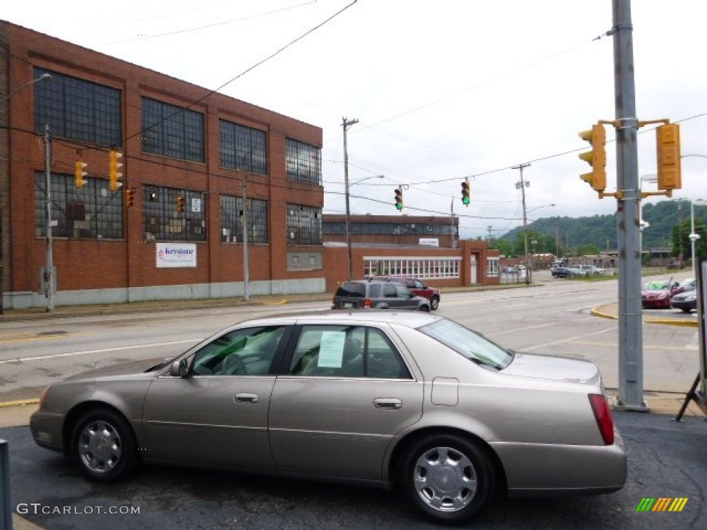 2001 DeVille Sedan - Cashmere / Neutral Shale photo #5
