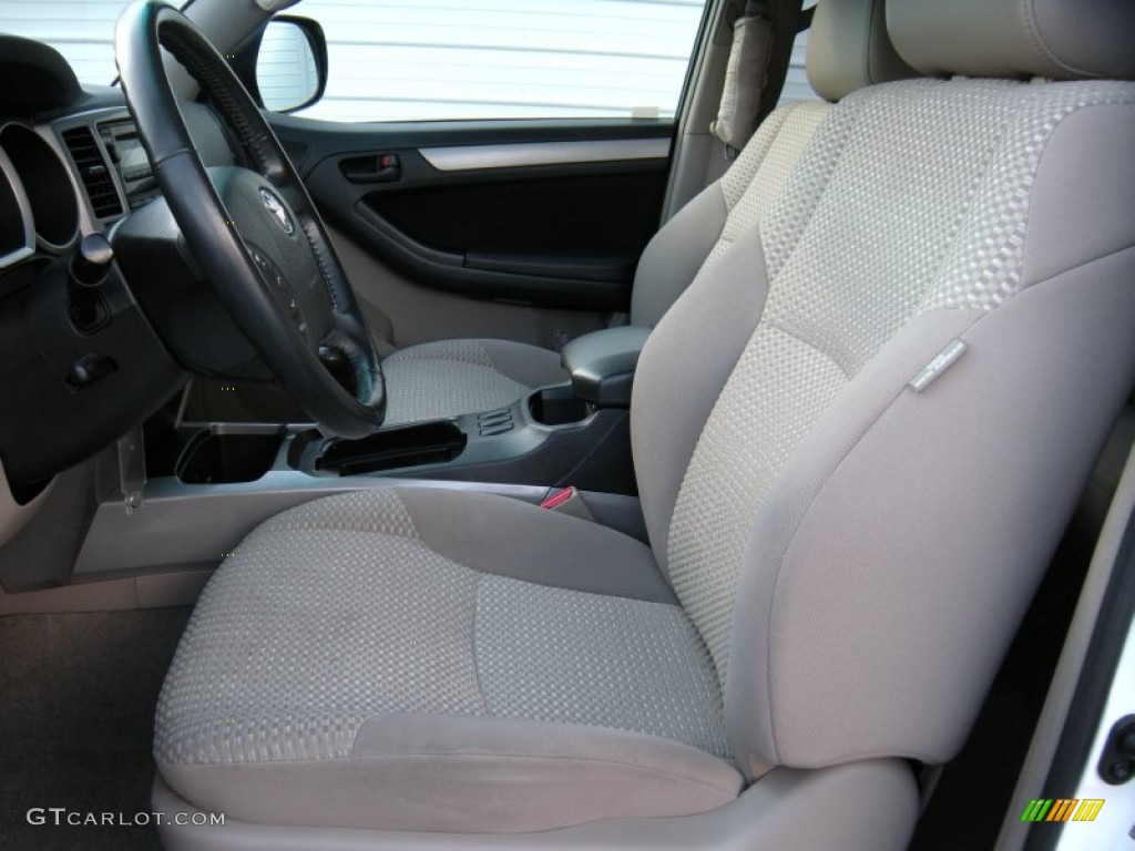 2008 4Runner SR5 - Natural White / Stone Gray photo #32