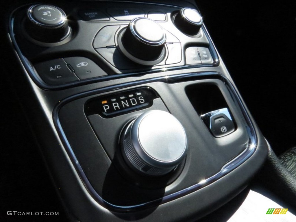 2015 Chrysler 200 S 9 Speed Automatic Transmission Photo #94621342