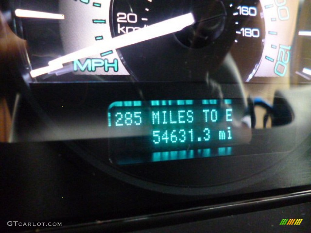 2010 Milan V6 Premier - White Suede / Camel photo #20