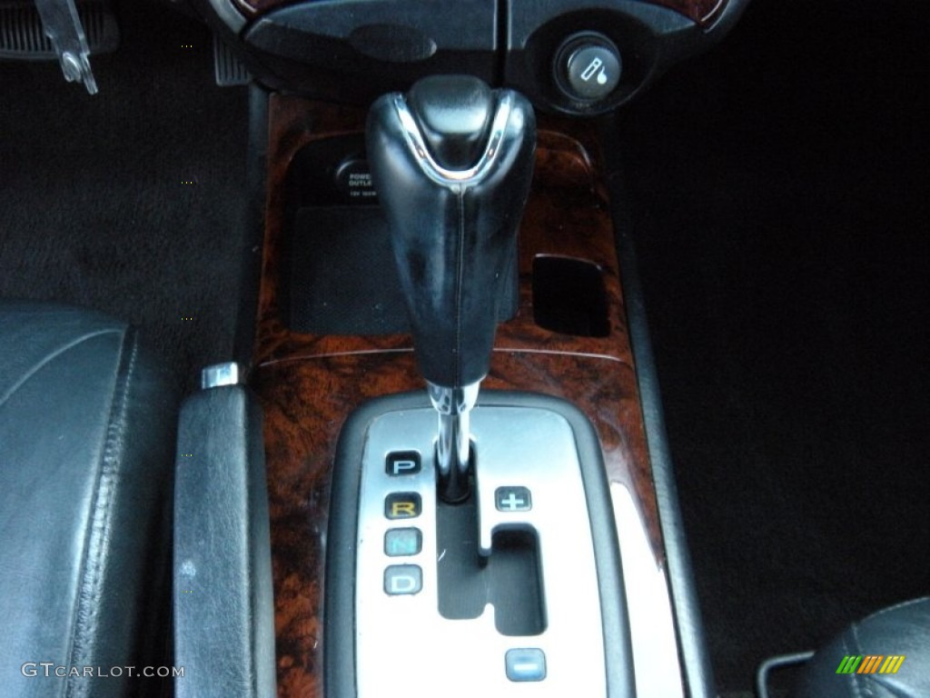 2003 Sonata LX V6 - Brilliant Silver Metallic / Black photo #39