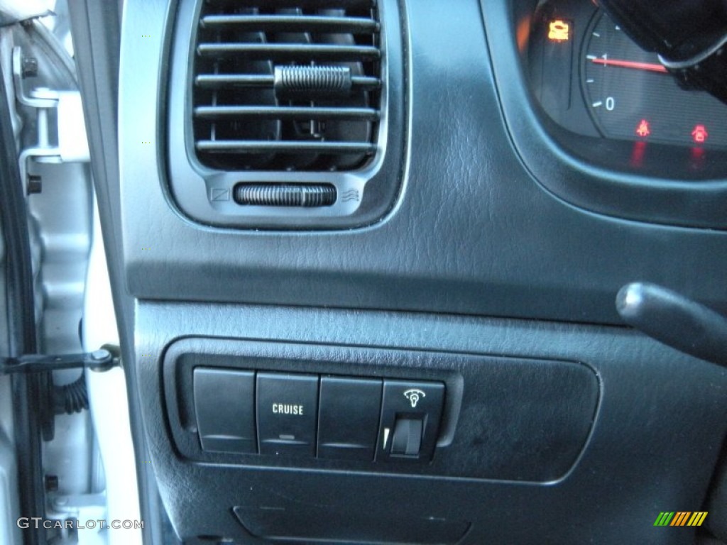 2003 Sonata LX V6 - Brilliant Silver Metallic / Black photo #43