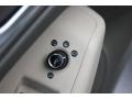 Ibis White - Q5 3.2 FSI quattro Photo No. 12