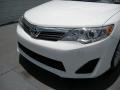 2014 Super White Toyota Camry L  photo #10