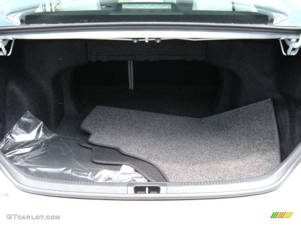 2014 Camry L - Super White / Ash photo #15