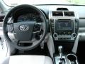 2014 Super White Toyota Camry L  photo #24