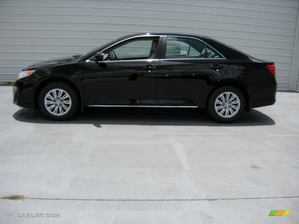 2014 Camry LE - Attitude Black Metallic / Ash photo #6