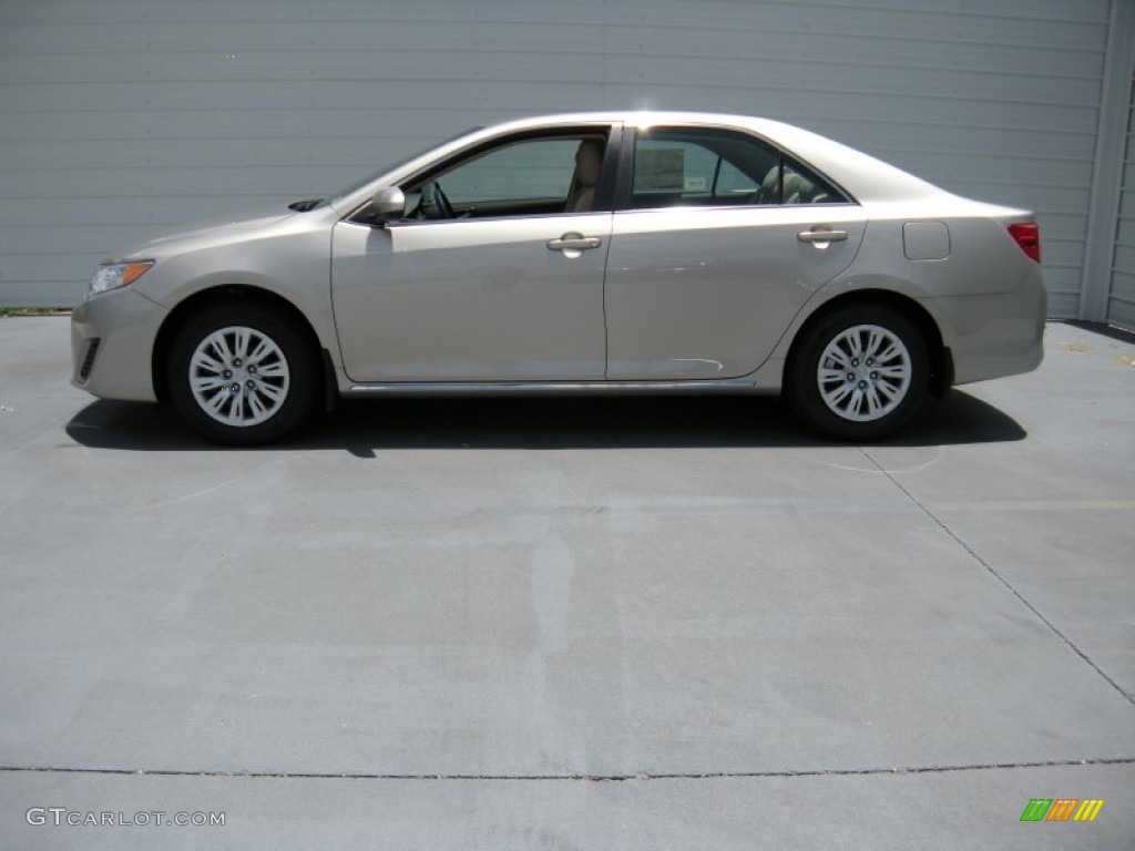 2014 Camry LE - Champagne Mica / Ivory photo #6