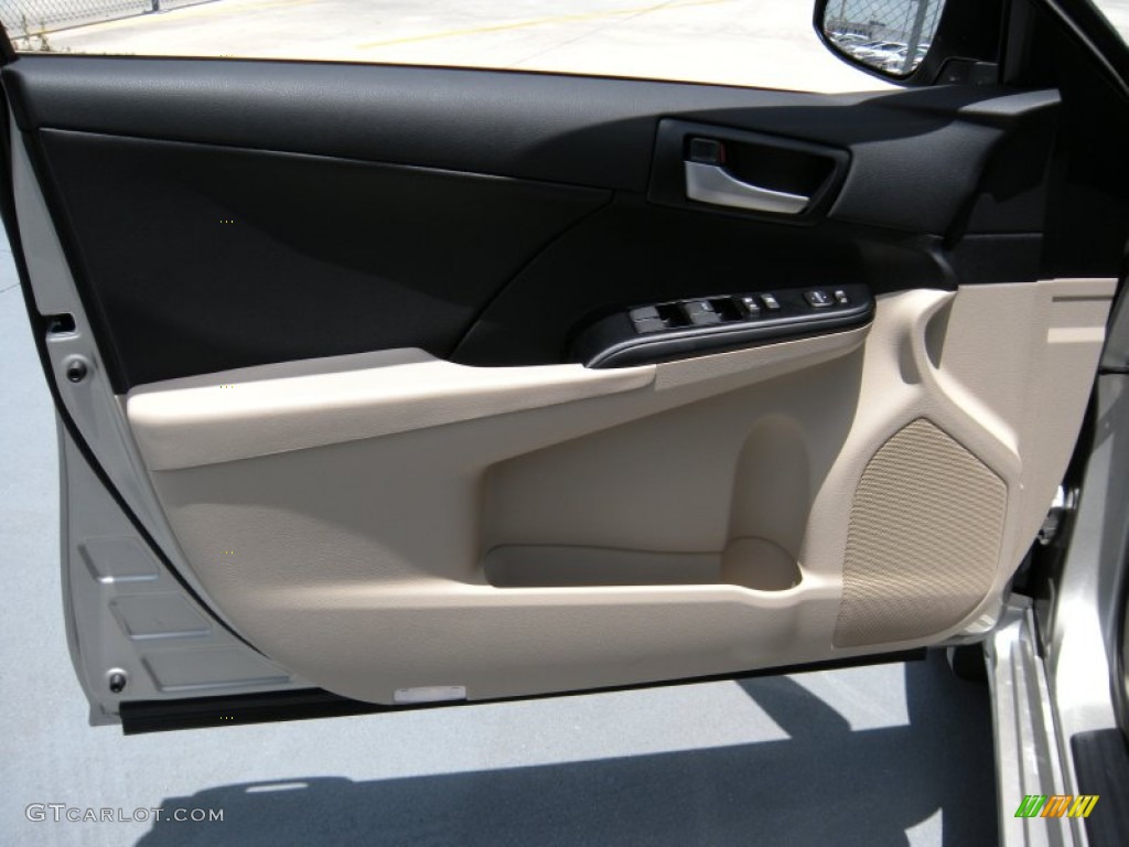 2014 Camry LE - Champagne Mica / Ivory photo #21