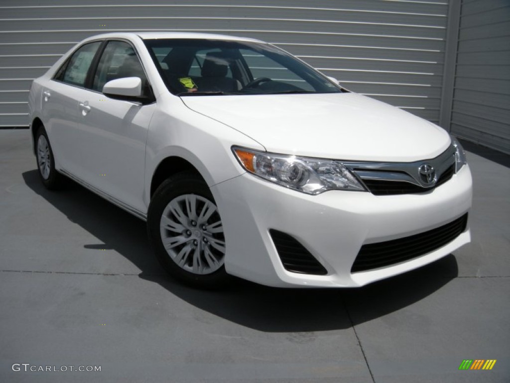 2014 Camry LE - Super White / Ash photo #1