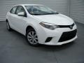 Front 3/4 View of 2014 Corolla LE