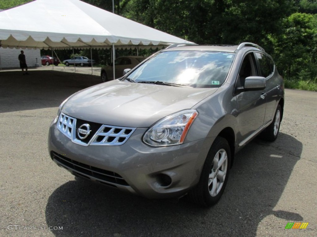 2011 Rogue SV AWD - Platinum Graphite / Gray photo #11