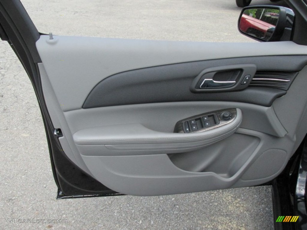 2015 Chevrolet Malibu LT Jet Black/Titanium Door Panel Photo #94641779