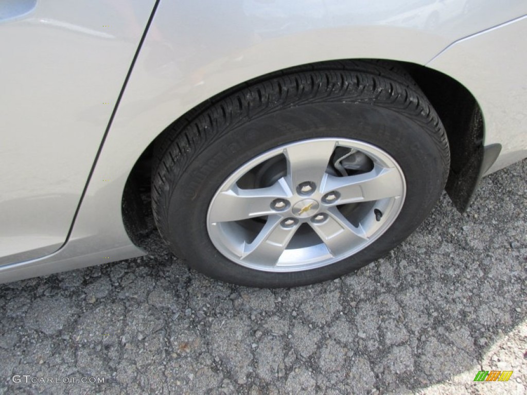 2015 Malibu LS - Silver Ice Metallic / Jet Black/Titanium photo #3