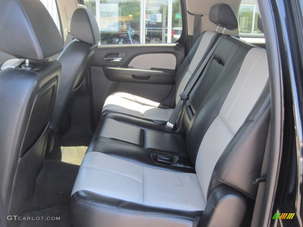 2007 Suburban 1500 Z71 4x4 - Black / Light Titanium/Ebony photo #8