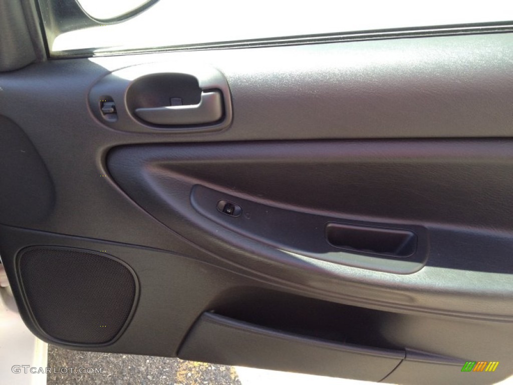 2006 Stratus SXT Sedan - Stone White / Dark Slate Grey photo #9
