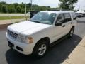 Oxford White - Explorer XLT 4x4 Photo No. 4