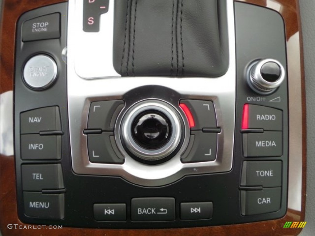 2014 Audi Q7 3.0 TFSI quattro Controls Photo #94653419