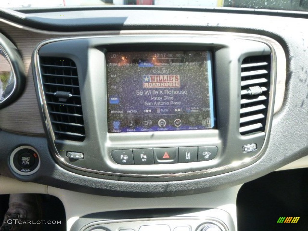 2015 200 C - Black / Black/Linen photo #16