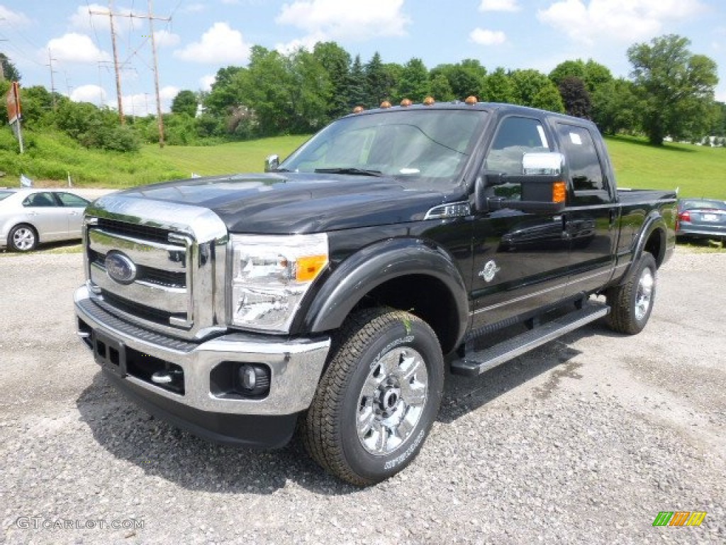 2015 F250 Super Duty Lariat Crew Cab 4x4 - Tuxedo Black / Black photo #4