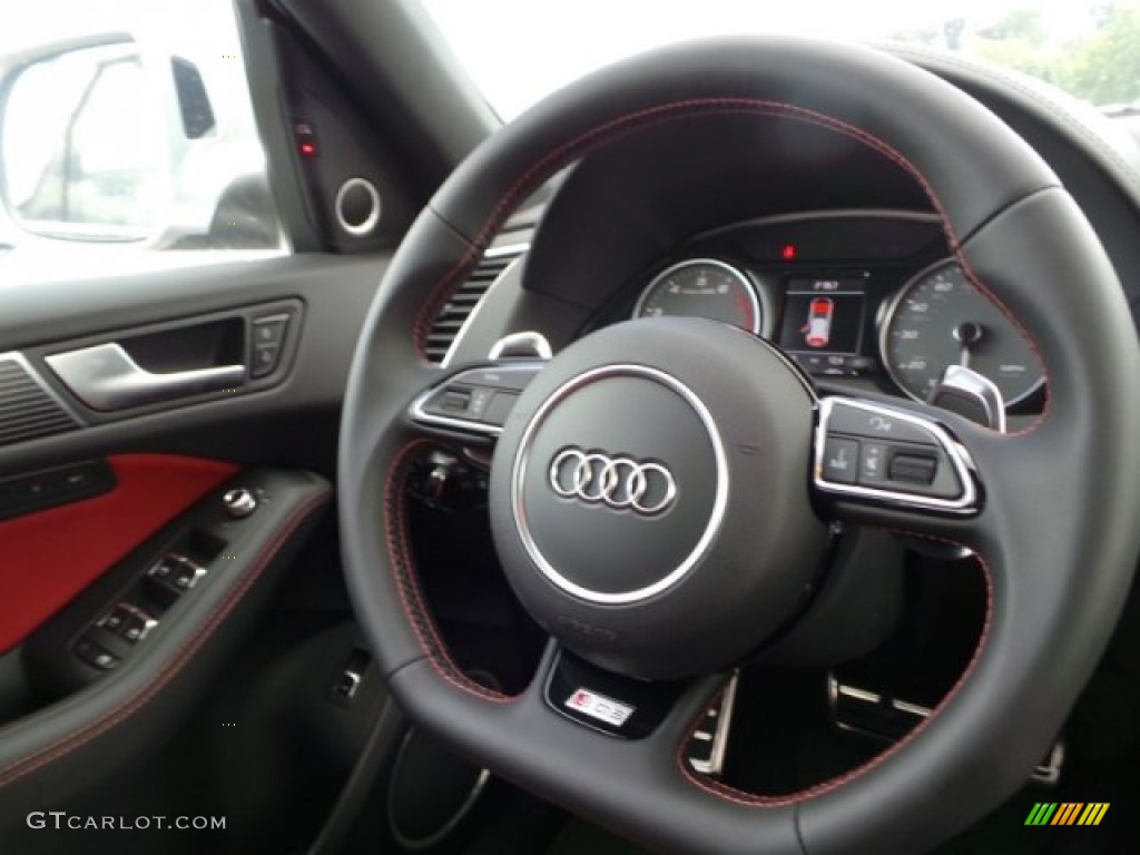2014 Audi SQ5 Prestige 3.0 TFSI quattro Black/Magma Red Steering Wheel Photo #94656755