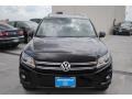Deep Black Metallic - Tiguan SE Photo No. 7