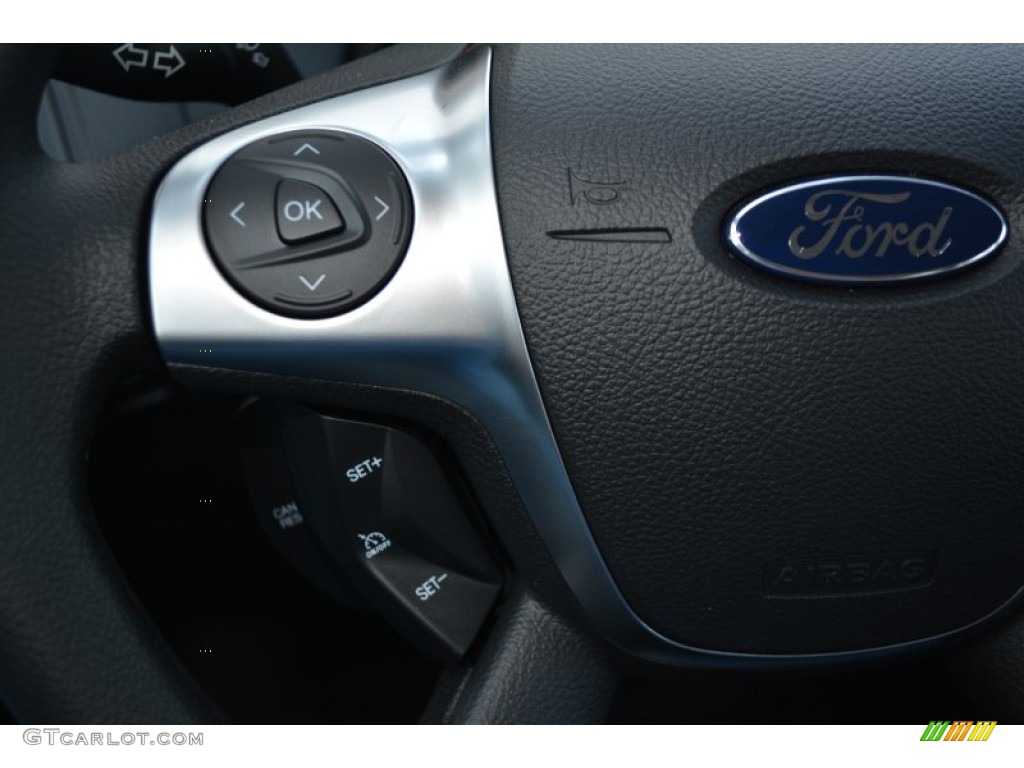 2014 Focus SE Hatchback - Sterling Gray / Charcoal Black photo #18