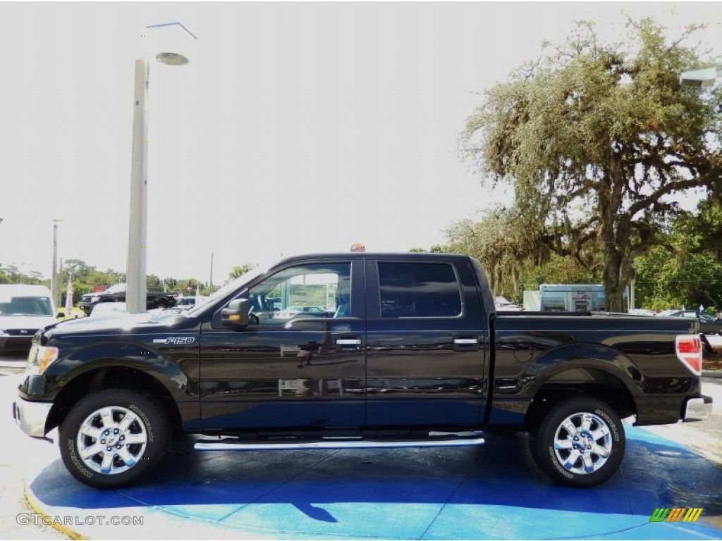 2014 F150 XLT SuperCrew - Tuxedo Black / Steel Grey photo #2