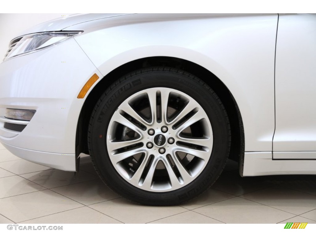 2014 Lincoln MKZ FWD Wheel Photos